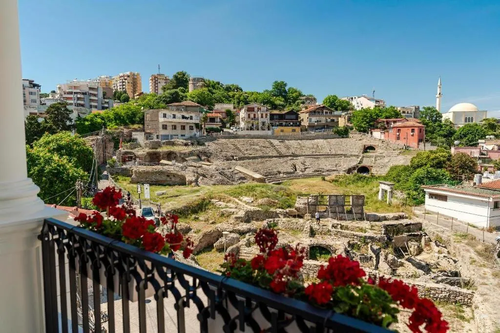 Piazza Place Dıraç 0*,  Arnavutluk