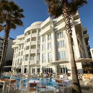 Palace & Otel