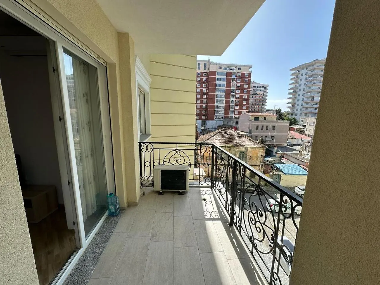 Piazza Place Durres